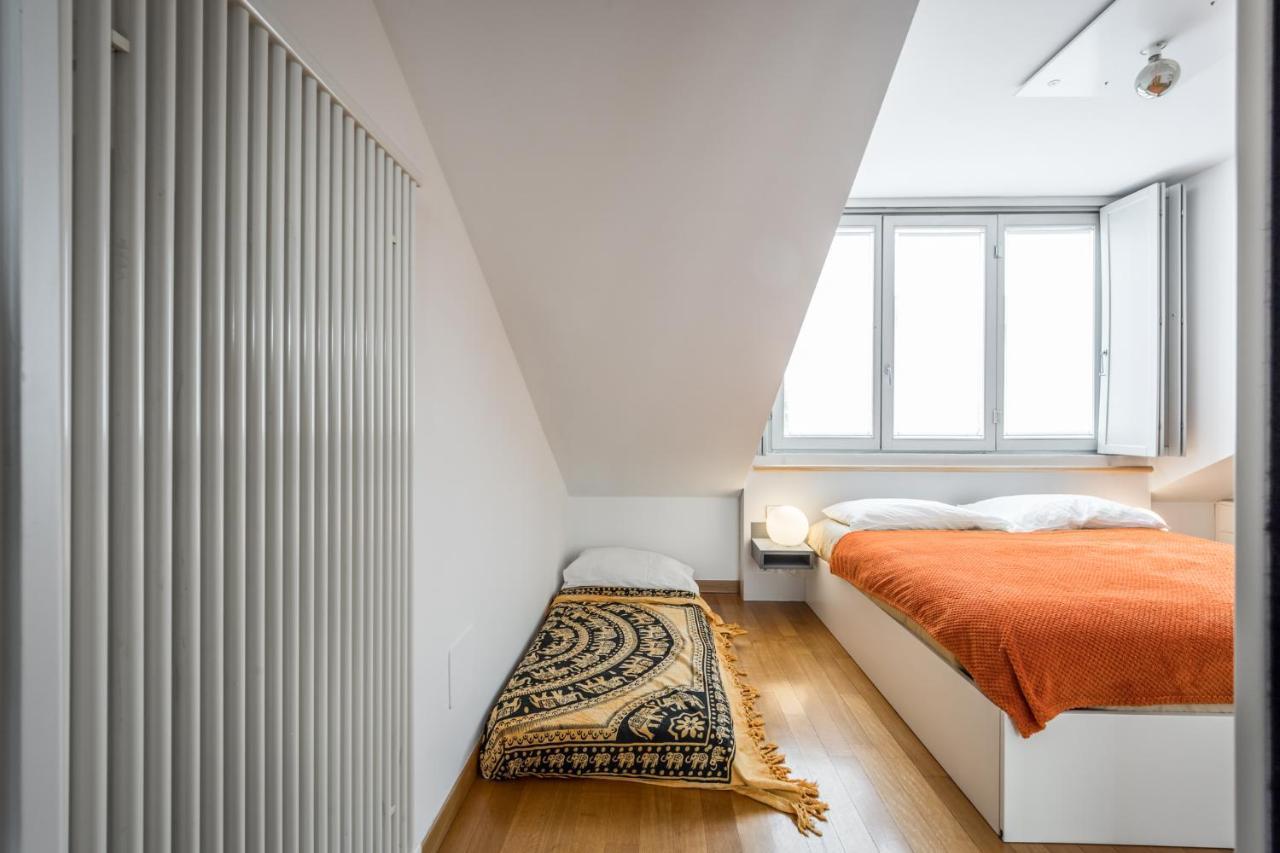 Апартаменти The Orange Attic - Navigli Area Мілан Екстер'єр фото