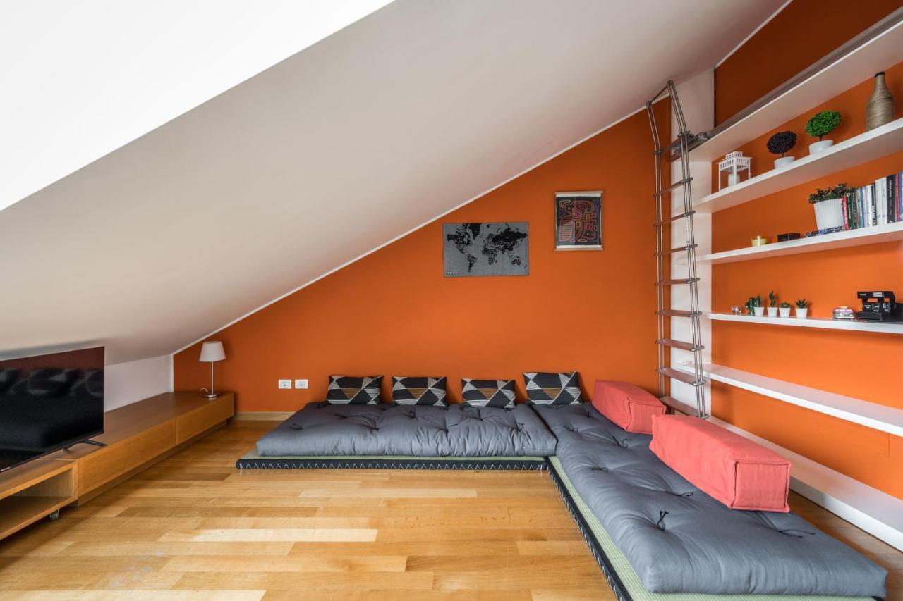 Апартаменти The Orange Attic - Navigli Area Мілан Екстер'єр фото